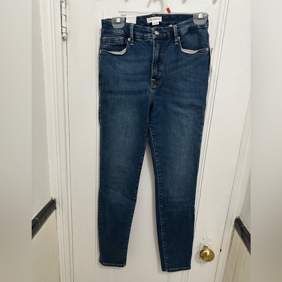 NWT Good American Good Legs jeans in color Blue 004. - Picture 3 of 6